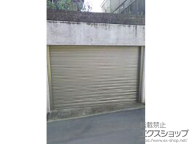 のガレージシャッター ガレージシャッタークワトロ 電動式 内部付RC造用躯体直付タイプ ※外部停電時開閉機構 施工例