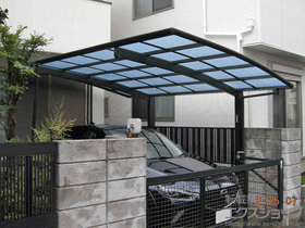 のカーポート レイナポートグラン　積雪〜20cm対応＋着脱式サポート 標準・ハイルーフ兼用 2本入り×1セット 施工例