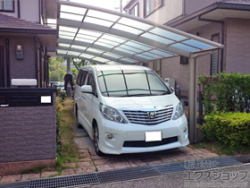 のカーポート ネスカR (ラウンドスタイル)縦連棟  積雪〜20cm対応 施工例