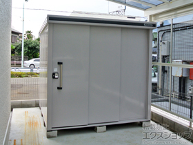 の物置・屋外倉庫 エルモ 一般型（LMD-2222 CB） 施工例