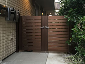 の門扉 エクスライン門扉5型 両開き 門柱使用 施工例