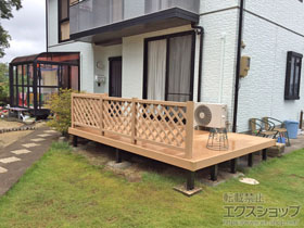 のウッドデッキ リウッドデッキ 200+フェンス2型＜ラチス格子＞ 施工例