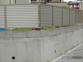 のフェンス・柵 プレスタフェンス7Y型（スリットタイプ） 施工例