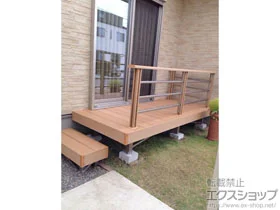 LIXIL ���N�V��(�g�X�e��)�̃E�b�h�f�b�L ���X�g�X�e�[�W ���[�܂�+�Ɨ��X�e�b�v+�f�b�L�t�F���X �{�H��