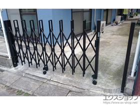 のカーゲート トリップゲート RA型 ノンレール 片開き 27S 施工例