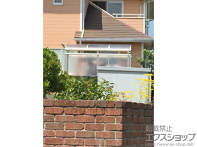 のテラス屋根 プレシオステラス R型 テラスタイプ 単体 積雪〜20cm対応＋プレシオステラス用 吊下げ物干し 標準 2本入＋プレシオステラス用(テラス屋根用) 前面パネル 1段 積雪〜20cm対応 施工例