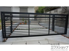 LIXIL リクシル(TOEX)のカーゲート オーバードアS1型 手動式 施工例