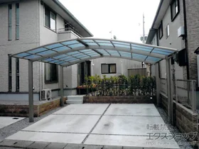 LIXIL(リクシル)のカーポート ネスカR (ラウンドスタイル) M合掌 積雪〜20cm対応 施工例