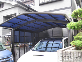 のカーポート レイナポートグラン M合掌 積雪〜20cm対応＋サイドパネル 施工例