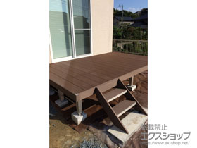 のウッドデッキ リウッドデッキ 200＋YKK AP リウッドステップ5型 Sタイプ2段 施工例