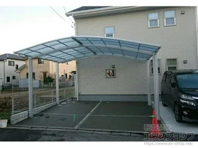 LIXIL(リクシル)のカーポート ネスカR (ラウンドスタイル) M合掌 積雪〜20cm対応 施工例