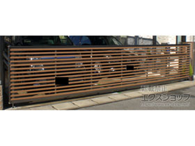 のカーゲート ワイドオーバードアS3型 マテリアルカラー 電動式＋オーバードア用 リモコン送信器 PD-C3型(追加用) 施工例