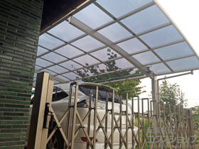 のカーポート レイナポートグラン 延長　積雪〜20cm対応＋ 水平式物干し カーポート柱用 標準 2本入り×1セット 施工例