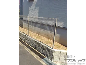 LIXIL ���N�V��(TOEX)�̃t�F���X�E��E�� �n�C�O���b�h�t�F���XUF8�^ �t���[�|�[���^�C�v �{�H��