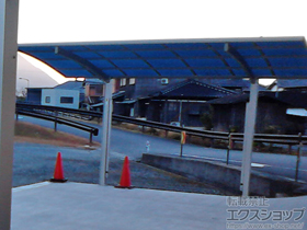 のカーポート プレシオスポート 積雪〜20cm対応＋着脱式補助柱 標準・ハイルーフ兼用 2本入り×1セット 施工例