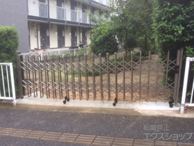 のカーゲート トリップゲート イノーバＳ 傾斜地用 ノンレール 片開き 41Ｓ 施工例