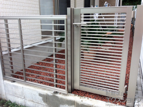 のフェンス・柵 プレスタフェンス1型 フリーポールタイプ 施工例