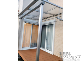 のテラス屋根 ヴェクターテラス F型 テラスタイプ 単体 積雪〜20cm対応＋吊り下げ物干し 標準 2本入 施工例