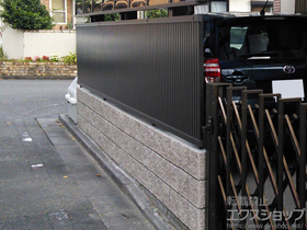 のフェンス・柵 ライシスフェンス 4型 太たて桟 フリーポールタイプ 施工例