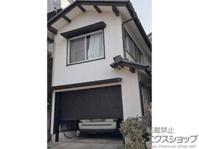 のガレージシャッター ガレージシャッタークワトロ 電動式 内部付タイプ 施工例