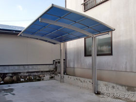 のカーポート プレシオスポート 積雪〜20cm対応＋着脱式補助柱 標準・ハイルーフ兼用 2本入り×1セット 施工例