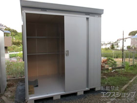 の物置・屋外倉庫 断熱物置 ネクスタプラス 扉タイプ 一般型（NXP-40HT）＋ネクスタプラス オプション 施工例