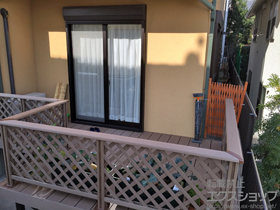 のウッドデッキ 樹ら楽ステージ＋樹ら楽ステージ用独立ステップ×1台＋デッキフェンス 施工例