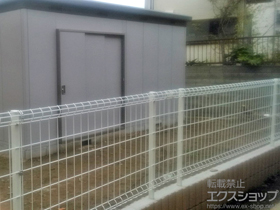 のフェンス・柵 ハイグリッドフェンスUF8型 フリーポールタイプ 施工例