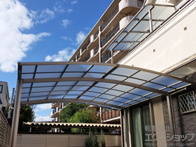 のカーポート ネスカR (ラウンドスタイル) ワイド 積雪〜20cm対応 施工例