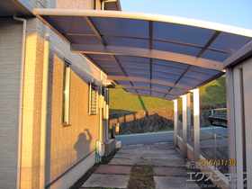 のカーポート レイナポートグラン 縦連棟 積雪〜20cm対応 施工例