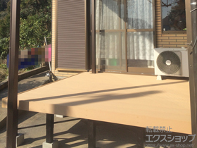 のウッドデッキ リウッドデッキ 200＋テラス柱用カバー 施工例
