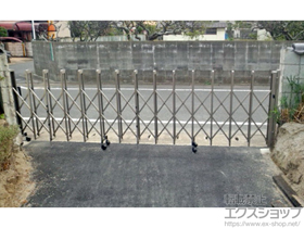 のカーゲート トリップゲート イノーバL キャスタータイプ 片開き 45S 施工例