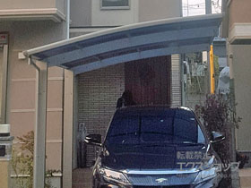 のカーポート プレシオスポート 積雪〜20cm対応＋着脱式補助柱 2本入り×1セット 施工例