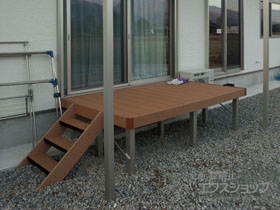 のウッドデッキ マージウッドデッキ＋ステップHタイプ(3段) 施工例