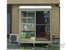 のテラス囲い・サンルーム サニージュ R型 床納まり 積雪〜20cm対応 施工例