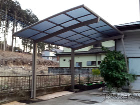 のカーゲート ネスカR (ラウンドスタイル) 積雪〜20cm対応＋着脱式サポート ロング柱（Ｈ25）用 2本入り×1セット 施工例