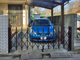 のカーゲート トリップゲート RA型 ノンレール 片開き 33S 施工例