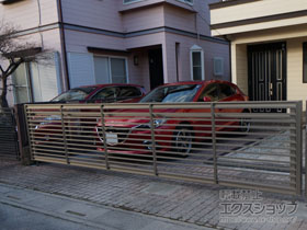 のカーゲート ワイドオーバードアS1型 電動式 施工例