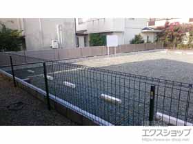 のフェンス・柵 イーネットフェンス1F型 自由柱＜水平地＞　※本体のみＴ80タイプ 施工例