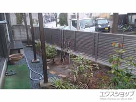 のフェンス・柵 ミエーネフェンス 目隠しルーバータイプ 自由柱施工 施工例