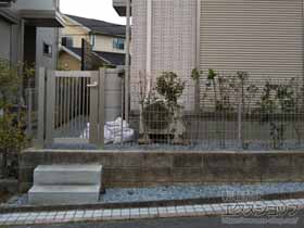 の門扉 エクスライン門扉13型 片開き　門柱使用 施工例