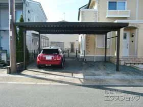 LIXIL リクシル(トステム)のカーポート テリオスポートIII 1500 2台用 角柱4本仕様 積雪〜50cm対応 施工例