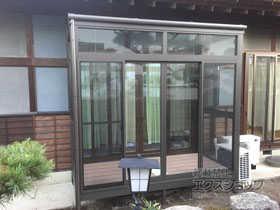 のテラス囲い・サンルーム サニージュ F型 床納まり ランマ付 積雪〜20cm対応 施工例