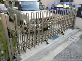 のカーゲート トリップゲート ペットガード型 ノンレール 片開き 40S 施工例