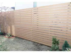 YKKAP�̃t�F���X�E��E�� ���V�A�X�t�F���XH02�^ ���i�q 2�i�x���@�����J���[ �{�H��