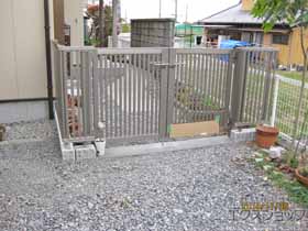 の門扉 プレスタ門扉 4型 太たて桟 両開き 柱使用 施工例