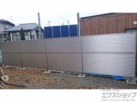 のフェンス・柵 ミエーネフェンス 目隠しルーバータイプ 2段支柱 施工例