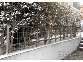 のフェンス・柵 イーネットフェンス1F型 自由柱タイプ 施工例