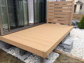 のウッドデッキ リウッドデッキ 200＋ リウッドデッキフェンス3型＜横スリット＞ 施工例