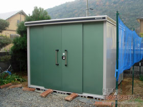 の物置・屋外倉庫 エルモ 一般型 2920×2920×2356 LMD-2929H-EG 施工例